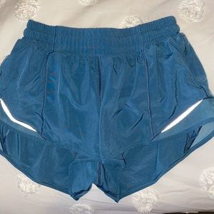 Lululemon Hotty Hot shorts